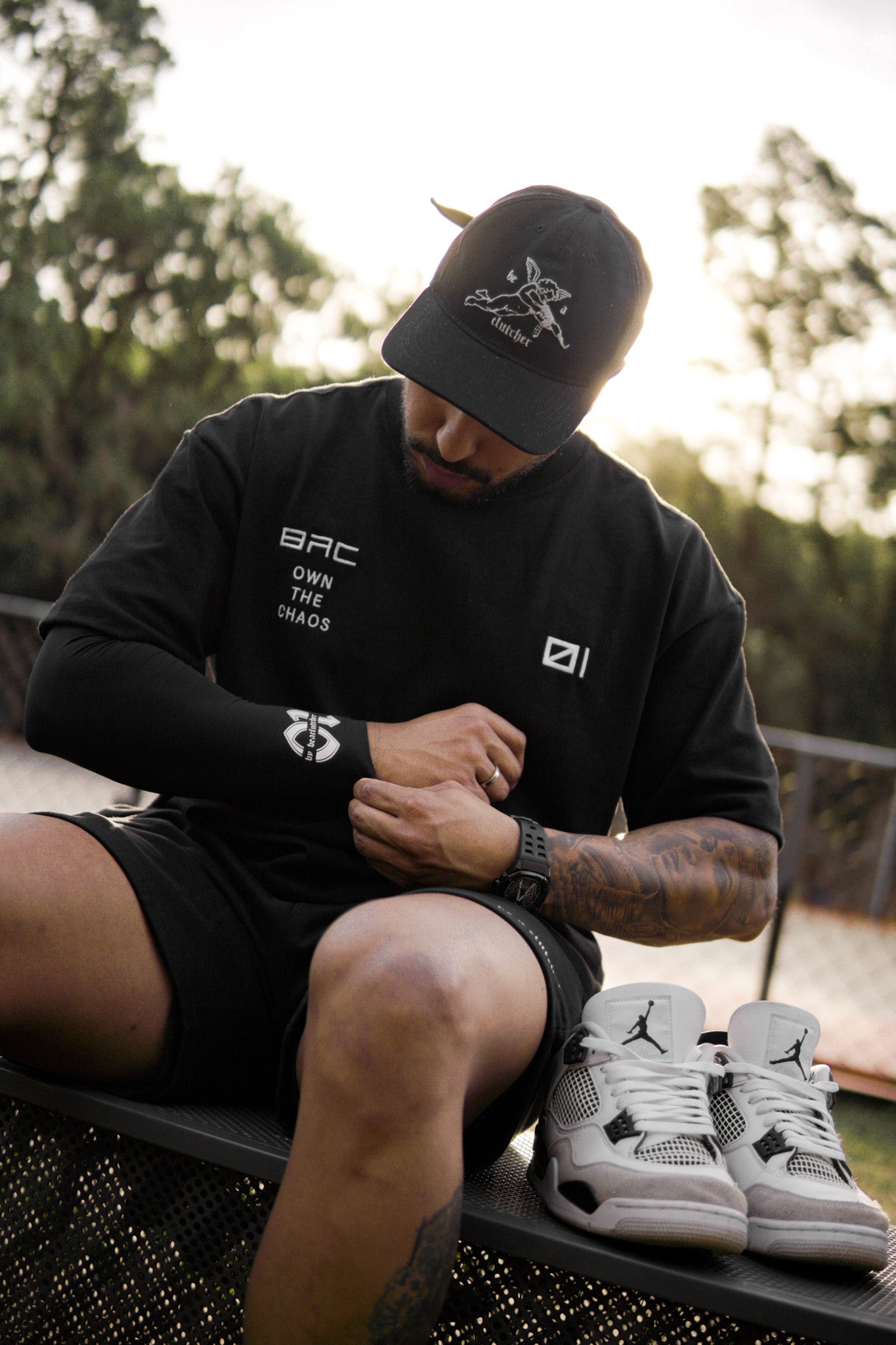 SLEEVE 2K25 PRETO COM BRANCO