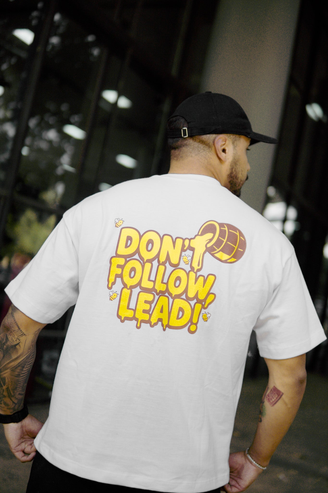 CAMISETA HONEY CLUTCHER