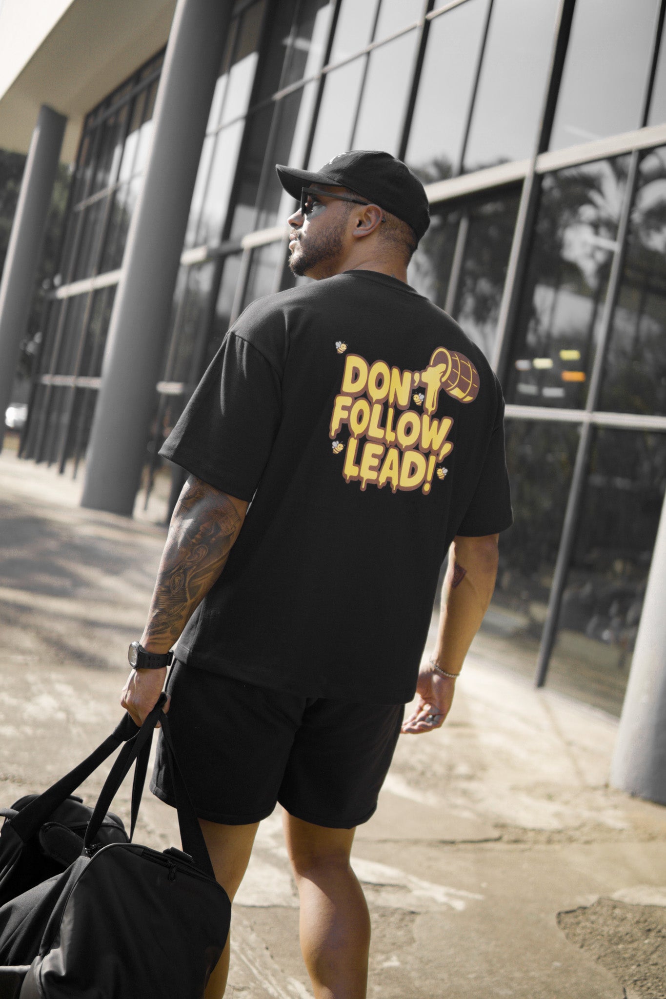 CAMISETA HONEY CLUTCHER